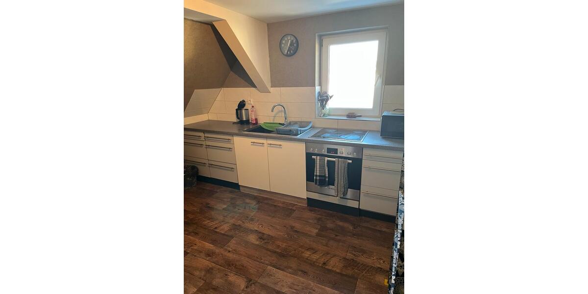 Wohnen auf Zeit Albstadt Gemarkung Onstmettingen - 8 Zimmer, 20 m&sup2;, 20&euro; | Angebot:26251925