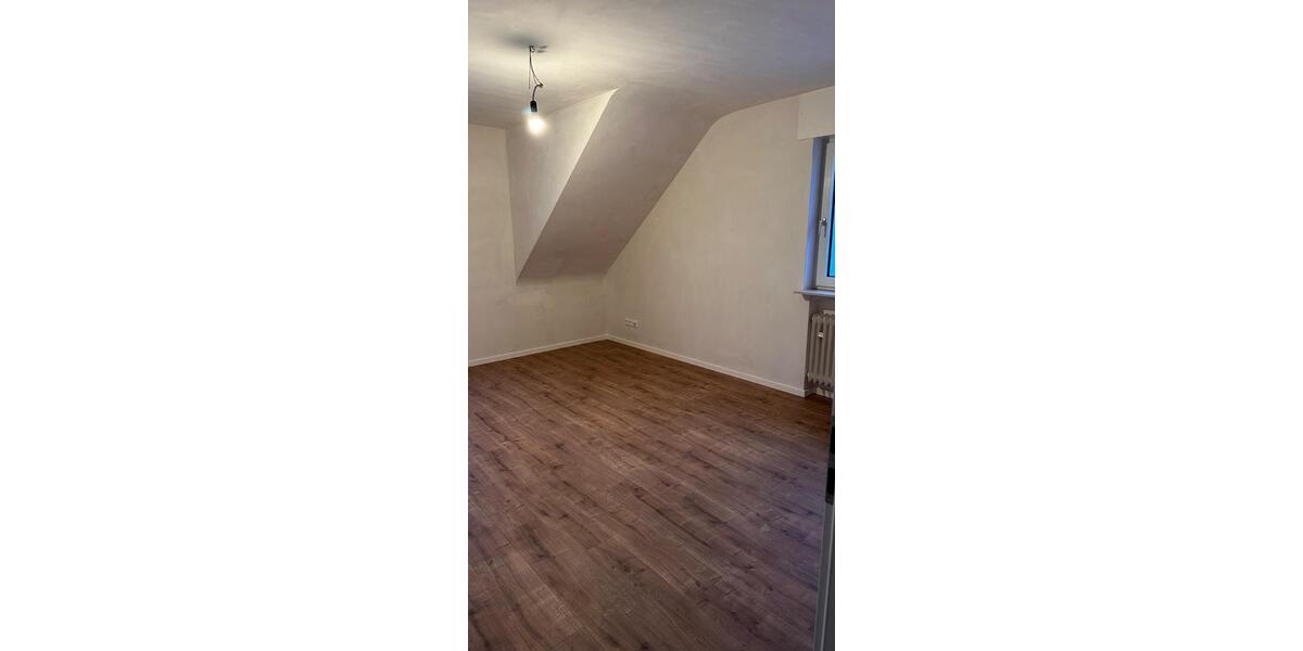 Dachgeschoßwohnung Dreieich - 1 Zimmer, 40 m&sup2;, 520&euro; | Angebot:24381469