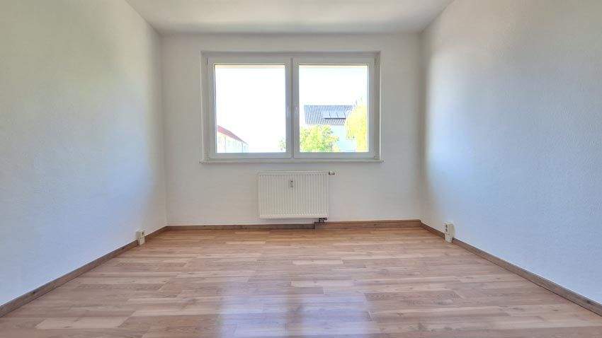 Etagenwohnung Weißenfels - 3 Zimmer, 58 m&sup2;, 420&euro; | Angebot:25730586