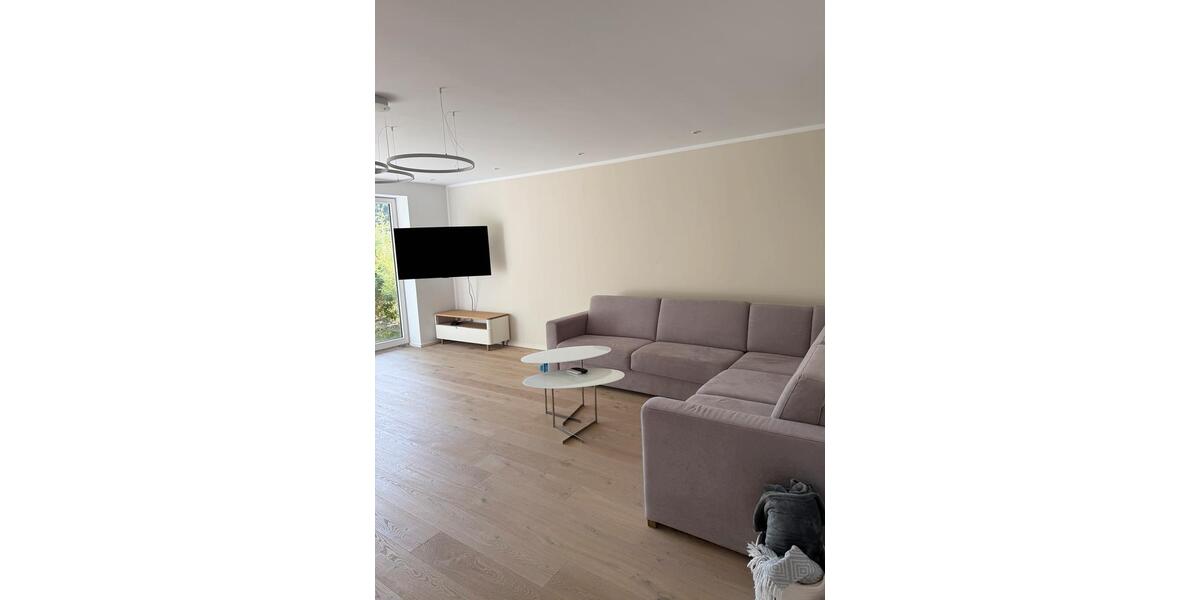 Erdgeschoßwohnung Starnberg - 2 Zimmer, 70 m&sup2;, 2.200&euro; | Angebot:26000181