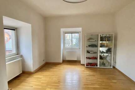 Wohnung Sonneberg - 4 Zimmer, 115 m&sup2;, 710&euro; | Angebot:24460034