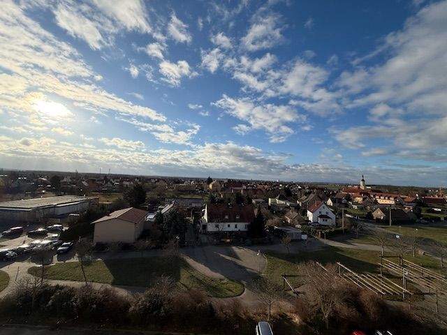 Etagenwohnung Zeithain - 4 Zimmer, 77 m&sup2;, 400&euro; | Angebot:25743015