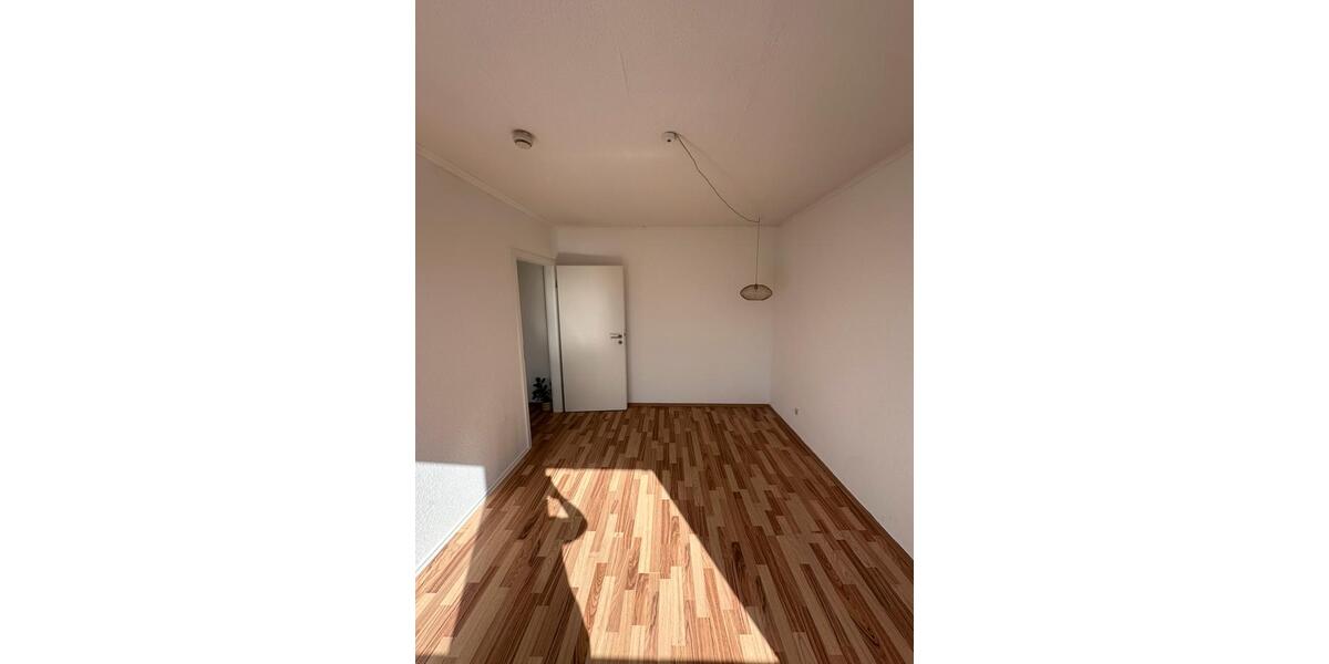 Wohnen auf Zeit Köln Innenstadt - 13 Zimmer, 70 m&sup2;, 600&euro; | Angebot:25937112