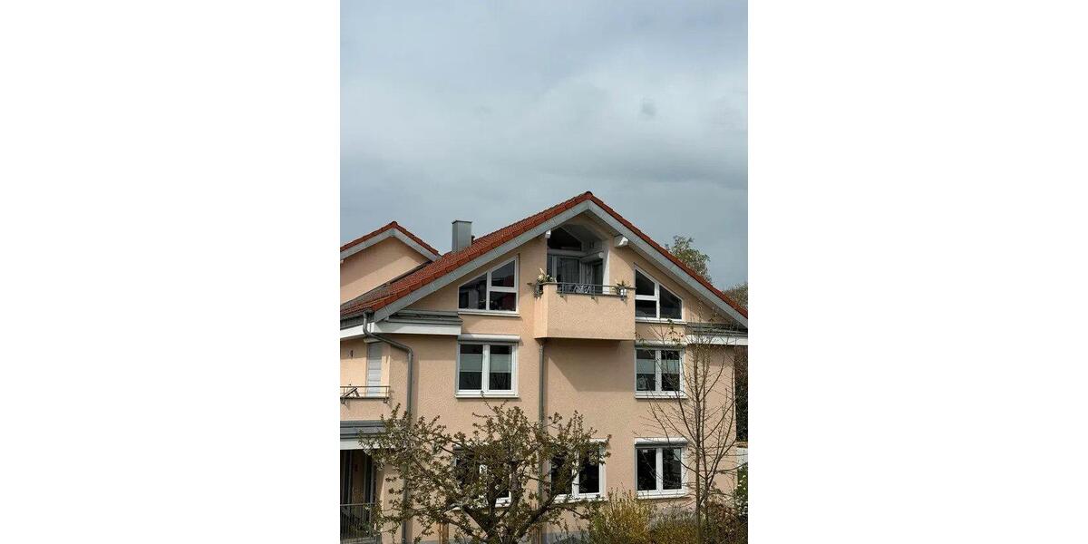 Dachgeschoßwohnung Leonberg - 2 Zimmer, 61 m&sup2;, 860&euro; | Angebot:26293141