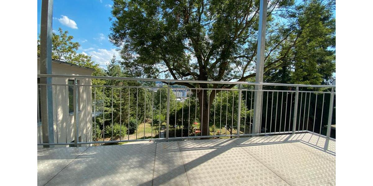 *Helle, moderne 5 Zimmer Maisonette im 3.OGDG- Zentrum von Plauen -Lift und mit großem Balkon, EBK* 5 zimmer