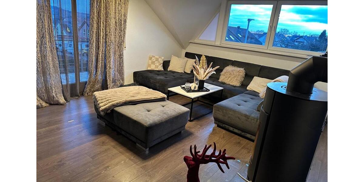Dachgeschoßwohnung Illingen - 3 Zimmer, 137 m&sup2;, 1.350&euro; | Angebot:24865388
