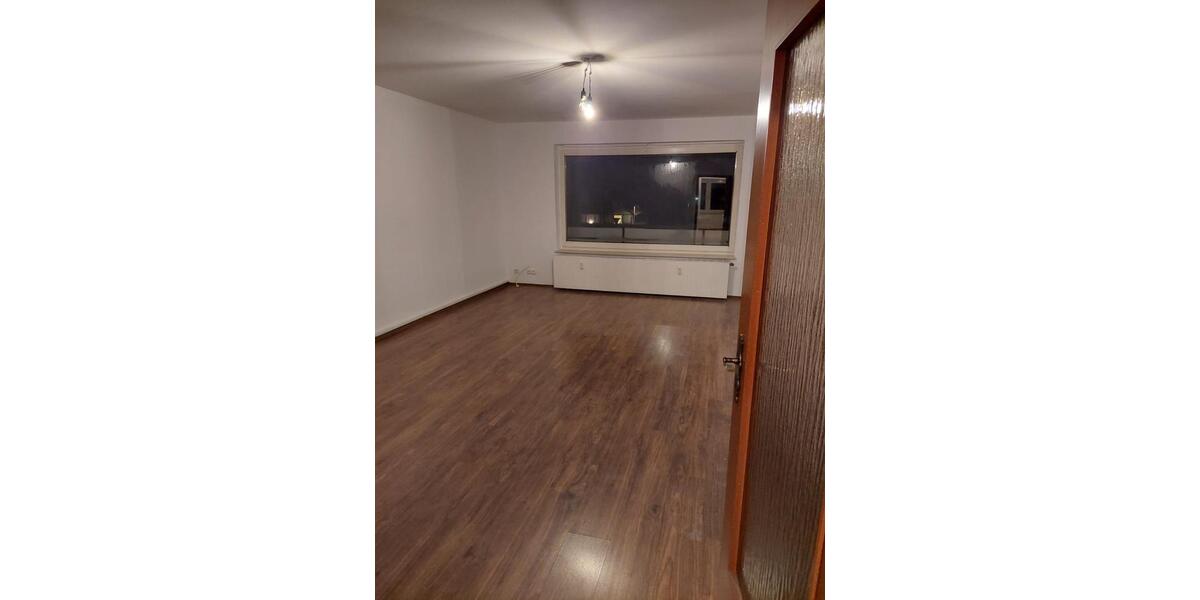 Etagenwohnung Kalletal - 3 Zimmer, 84 m&sup2;, 570&euro; | Angebot:24429803