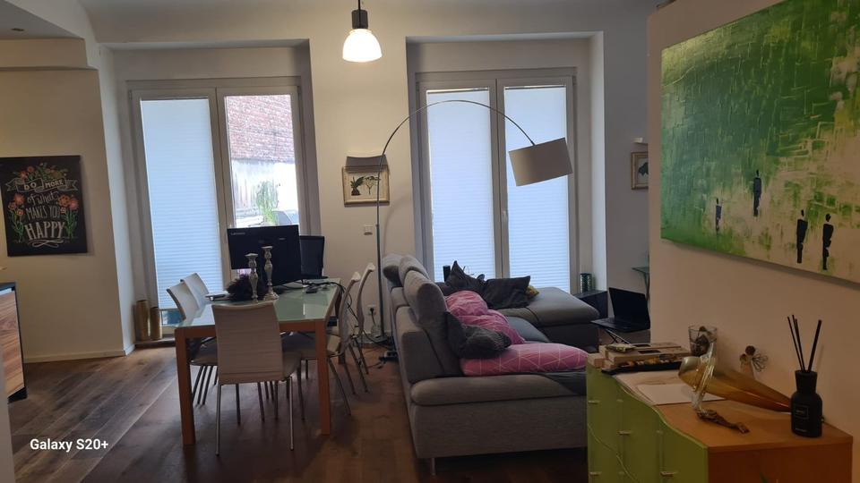 3 Zimmer-Wohnung mit 35 m² Balkon inkl. Einbauküche & Parkplatz 3 zimmer