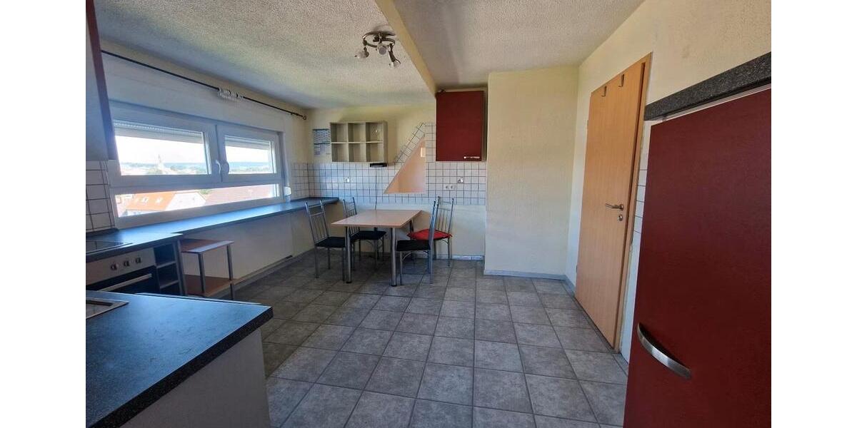 Etagenwohnung Bretten - 4 Zimmer, 95 m&sup2;, 950&euro; | Angebot:26677331