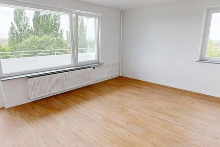 Wohnung Uetersen - 3 Zimmer, 85 m&sup2;, 809&euro; | Angebot:26648979