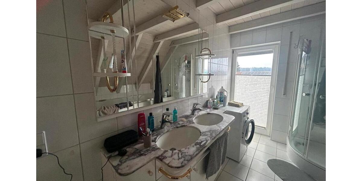 Maisonettenwohnung Konstanz Dettingen-Wallhausen - 4 Zimmer, 120 m&sup2;, 1.600&euro; | Angebot:25855210