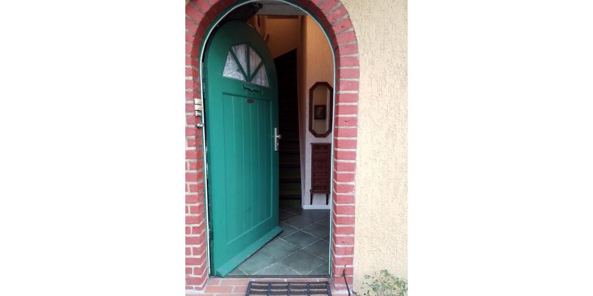 Reihenhaus Berlin Charlottenburg-Wilmersdorf - 5 Zimmer, 100 m&sup2;, 1.900&euro; | Angebot:24869222