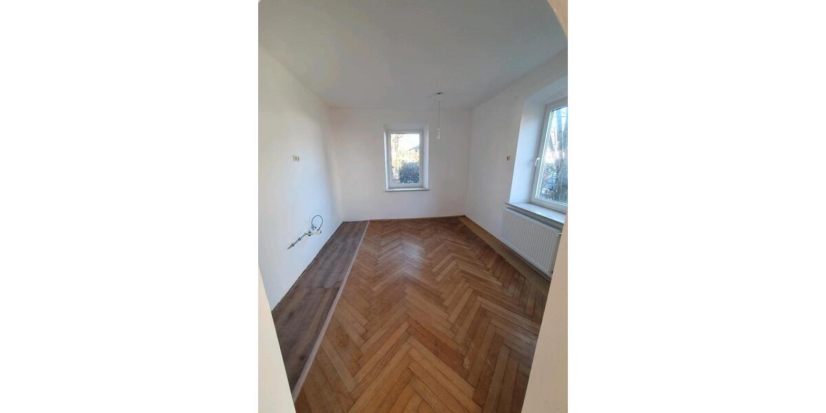 Erdgeschoßwohnung Bayerisch Gmain - 2 Zimmer, 68 m&sup2;, 845&euro; | Angebot:24199063