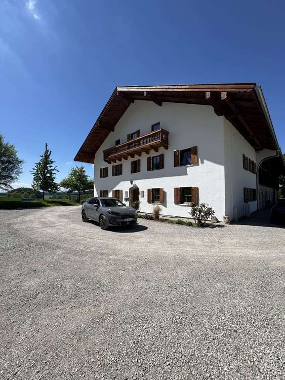 Wohnung zum Mieten in Glonn 2.400 € 145 m²