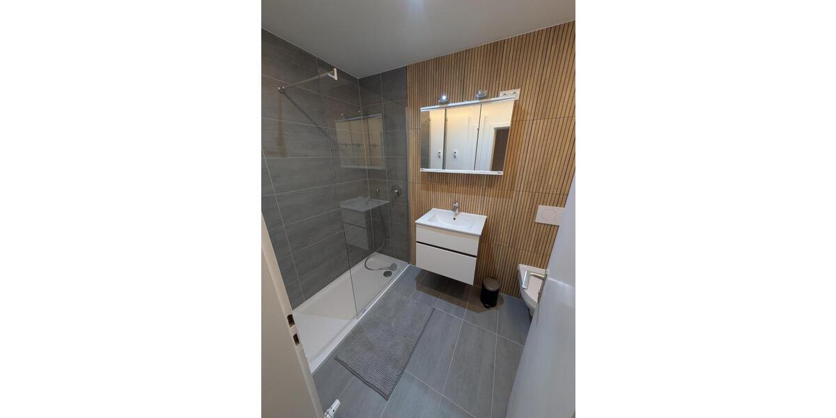 Etagenwohnung Schweinfurt Haardt - 5 Zimmer, 87 m&sup2;, 450&euro; | Angebot:26644960