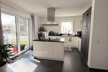 Wohnung Schwabmünchen - 4 Zimmer, 121 m&sup2;, 1.700&euro; | Angebot:25170477