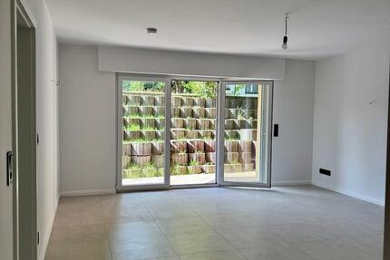 Moderne 2-Zi.-Wohnung mit Terrasse & EBK in Raben Steinfeld 2 zimmer