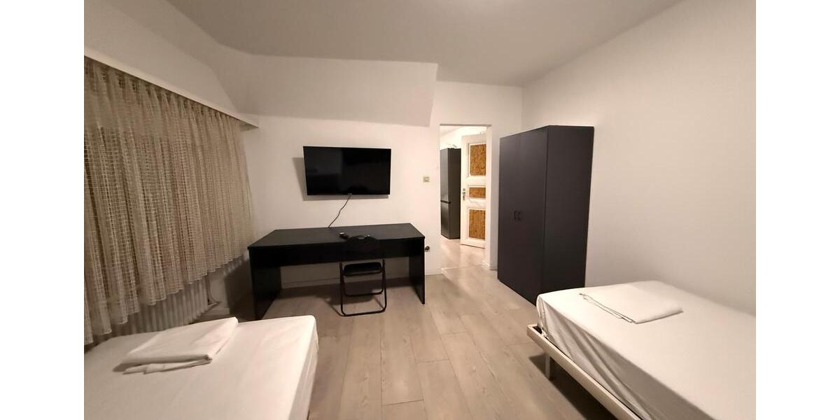 Wohnen auf Zeit Altena - 5 Zimmer, 100 m&sup2;, 10&euro; | Angebot:26127811