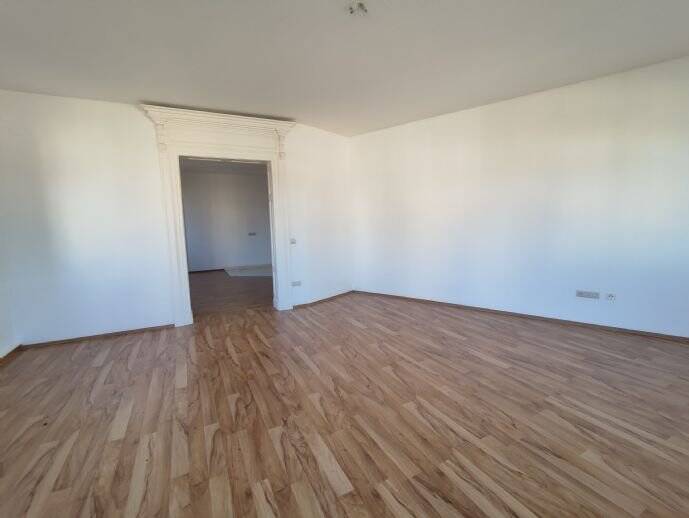 Etagenwohnung Löbau Altlöbau - 2 Zimmer, 107 m&sup2;, 538&euro; | Angebot:24026973