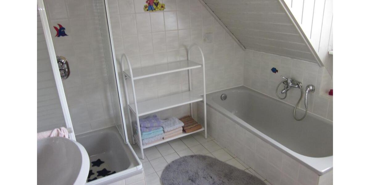 Wohnen auf Zeit Lingen (Ems) Gauerbach - 4 Zimmer, 100 m&sup2;, 25&euro; | Angebot:21676073