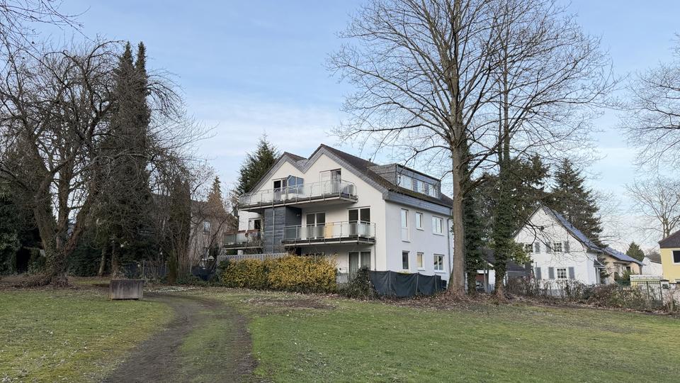 Etagenwohnung Bergisch Gladbach - 4 Zimmer, 94 m&sup2;, 1.300&euro; | Angebot:25118599