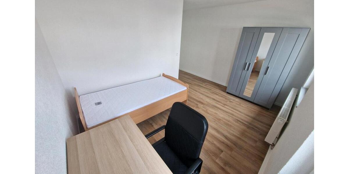 Helle modern möblierte WG-Zimmer Heidenheim ggü. DHBW Top-Lage! 4 zimmer