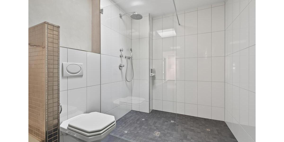 Einfamilienhaus Waldbronn - 5 Zimmer, 177 m&sup2;, 2.170&euro; | Angebot:26678671