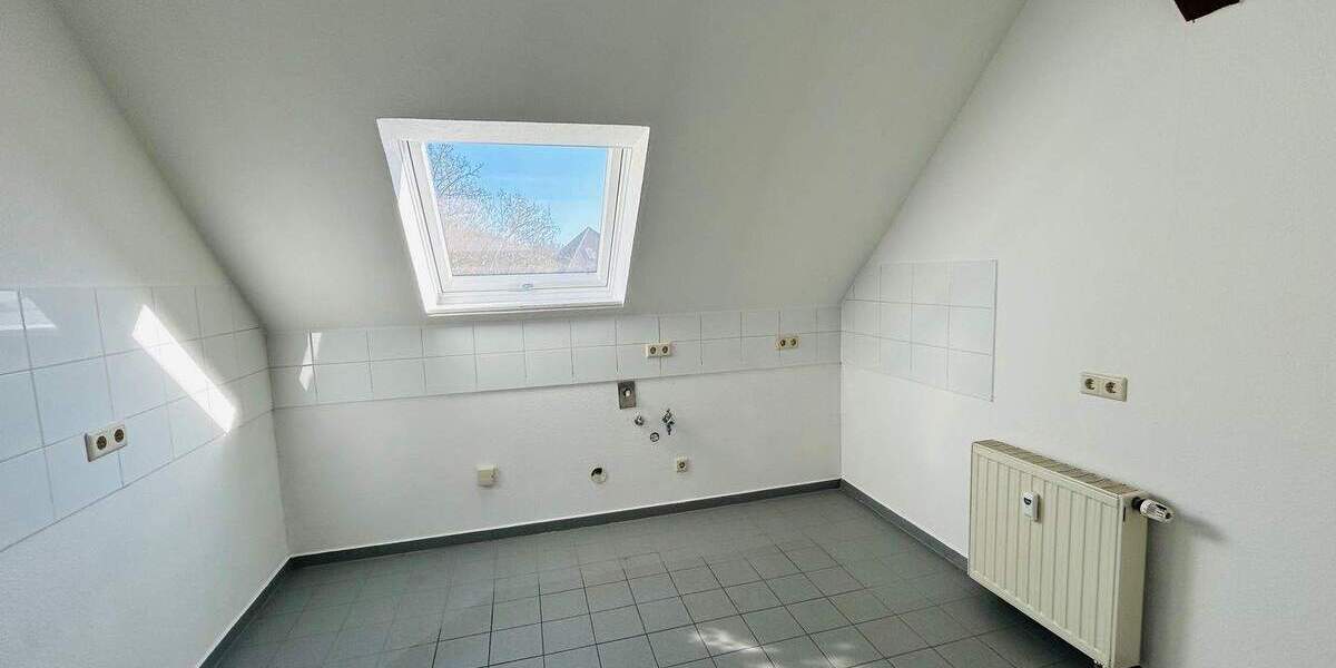 Etagenwohnung Rudolstadt Zentrum - 4 Zimmer, 113 m&sup2;, 800&euro; | Angebot:25660572