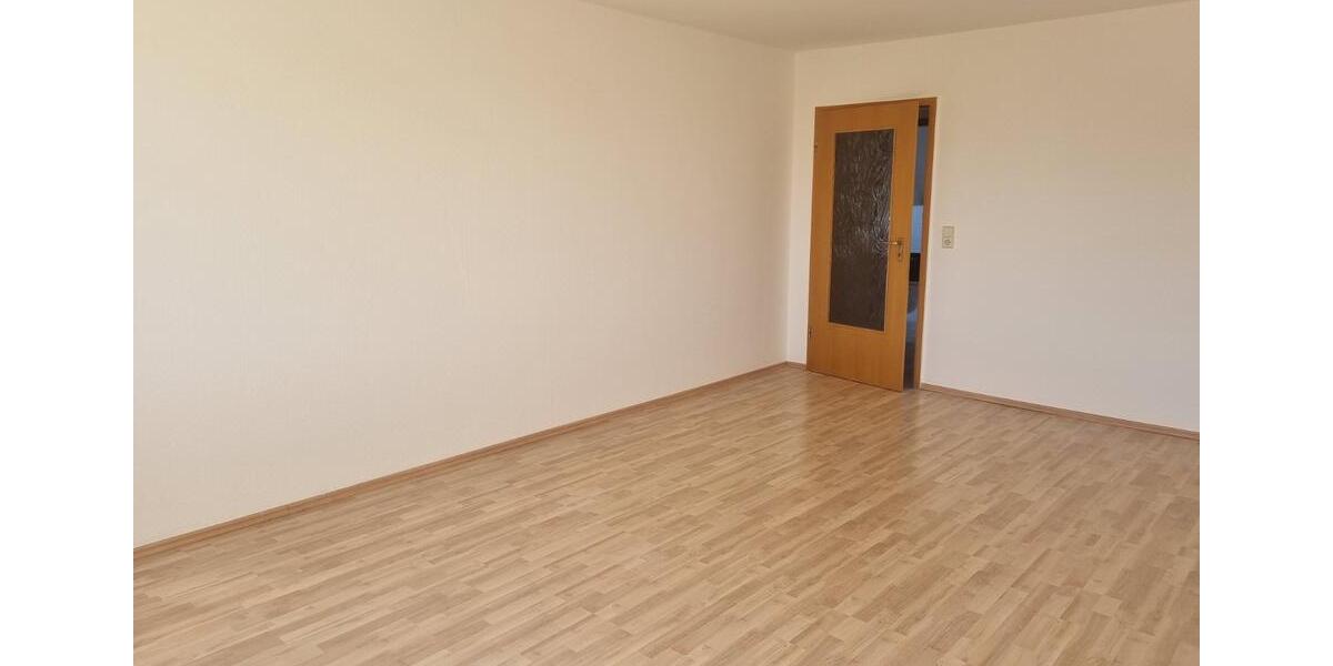 Dachgeschoßwohnung Halberstadt - 2 Zimmer, 55 m&sup2;, 300&euro; | Angebot:23768307