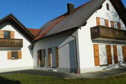 Haus Fahrenzhausen - 5 Zimmer, 200 m&sup2;, 2.000&euro; | Angebot:26995013