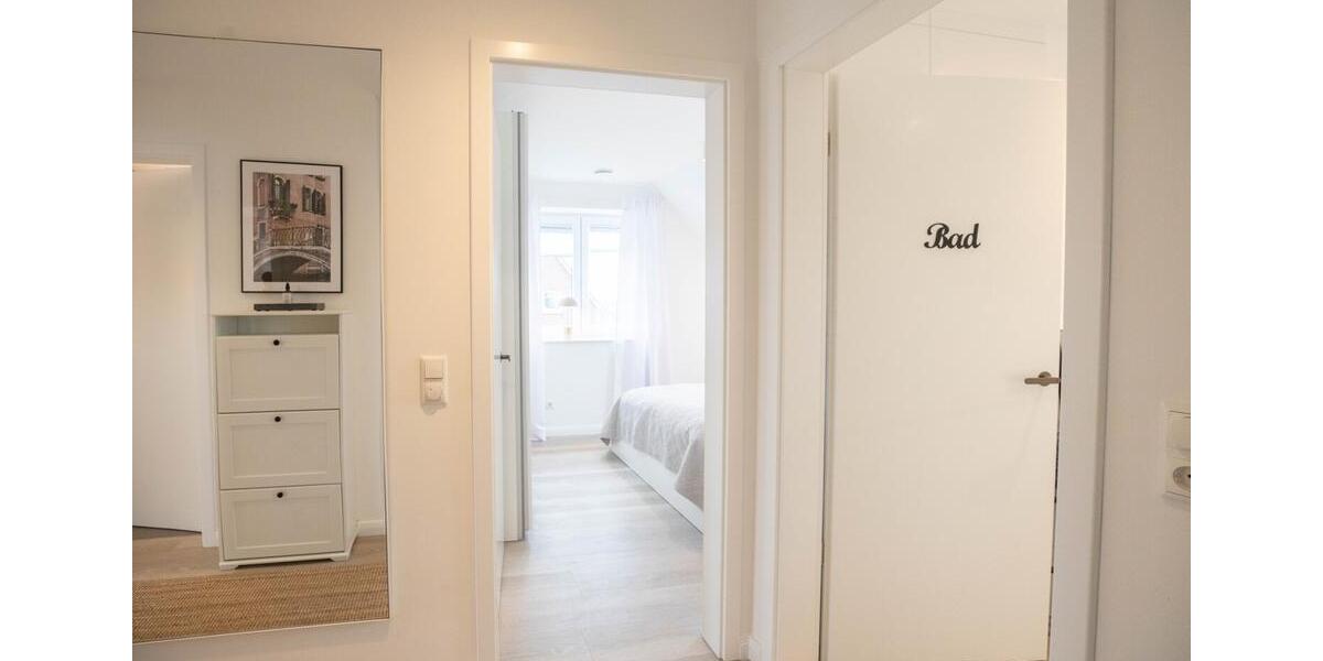 Wohnen auf Zeit Uetersen - 3 Zimmer, 73 m&sup2;, 2.100&euro; | Angebot:26336242