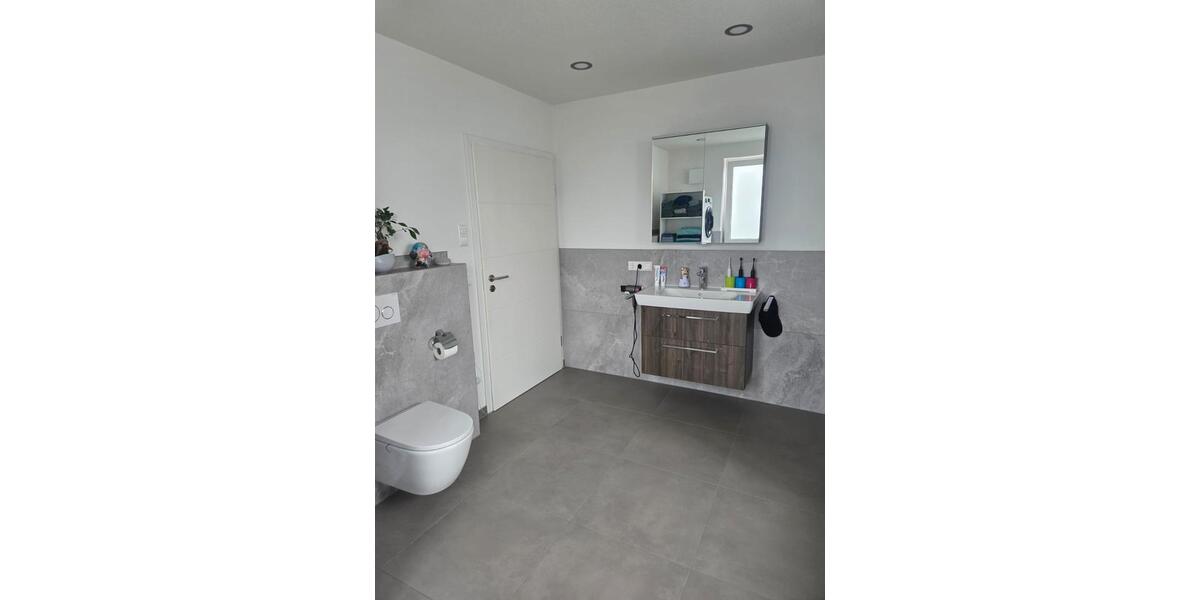 Erdgeschoßwohnung Aulendorf - 4 Zimmer, 115 m&sup2;, 1.380&euro; | Angebot:26615034