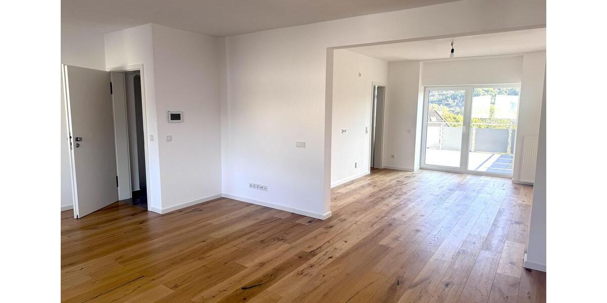 Etagenwohnung Herborn - 4 Zimmer, 107 m&sup2;, 1.250&euro; | Angebot:26623575
