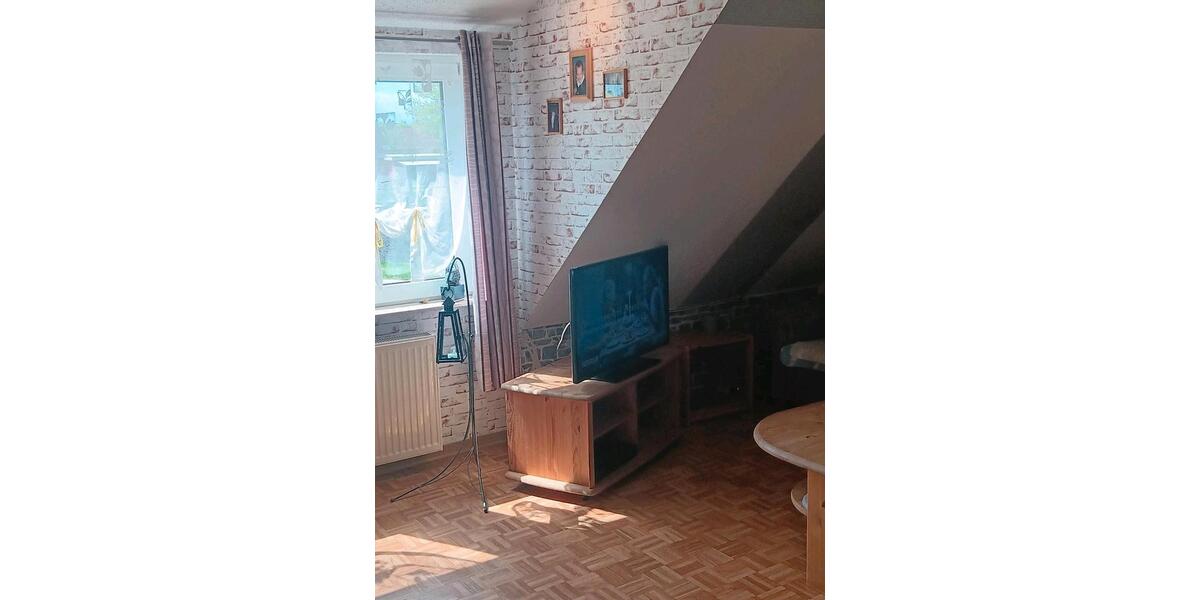 Dachgeschoßwohnung Upgant-Schott Schott - 3.5 Zimmer, 90 m&sup2;, 550&euro; | Angebot:26592125