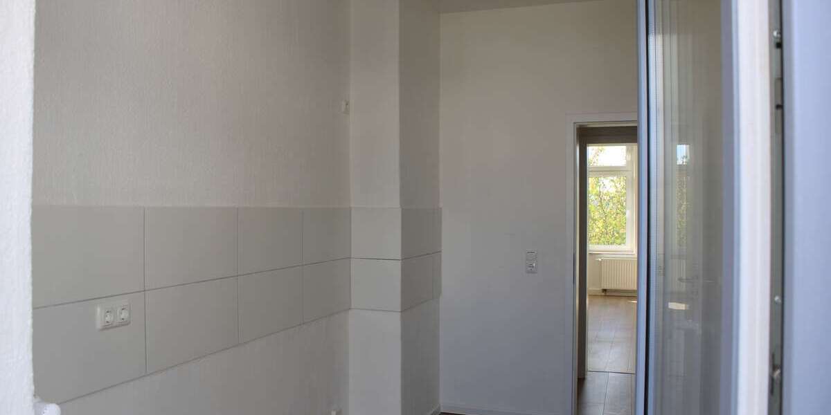 frisch renovierte 3 Zimmer-Wohnung *mit Balkon* ***1 Monat Kaltmietenfrei*** - Appartement Magdeburg Stadtfeld Ost | Angebot:10907963