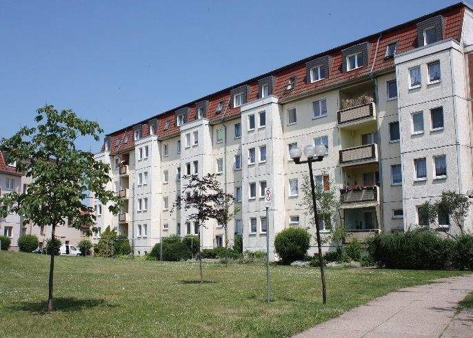 Etagenwohnung Oschersleben Oschersleben - 3 Zimmer, 60 m&sup2;, 277&euro; | Angebot:24438033