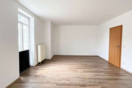 Wohnung Sonneberg - 1 Zimmer, 52 m&sup2;, 330&euro; | Angebot:26795935