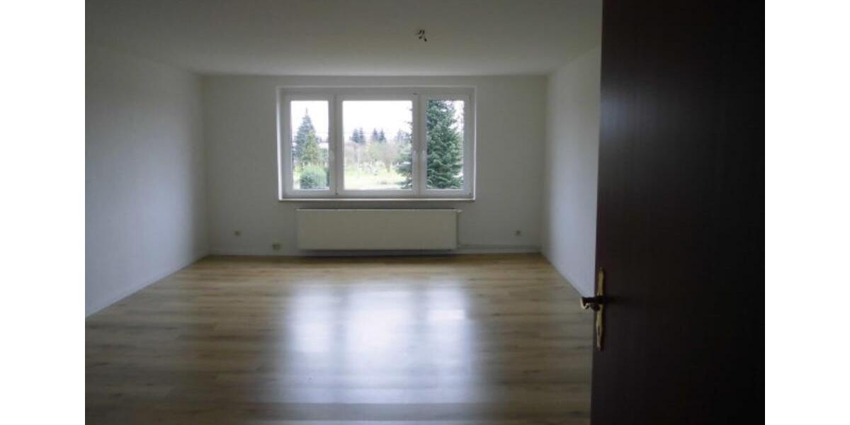 Etagenwohnung Neu Kaliß - 3 Zimmer, 87 m&sup2;, 391&euro; | Angebot:25438858