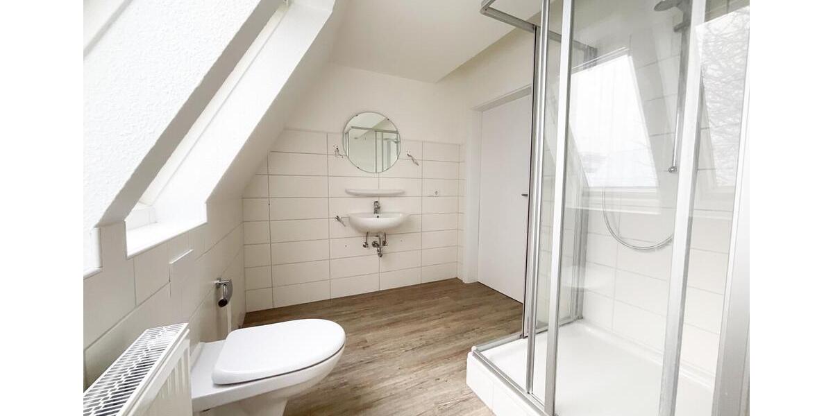 Dachgeschoßwohnung Niebüll - 3 Zimmer, 101 m&sup2;, 945&euro; | Angebot:24429241