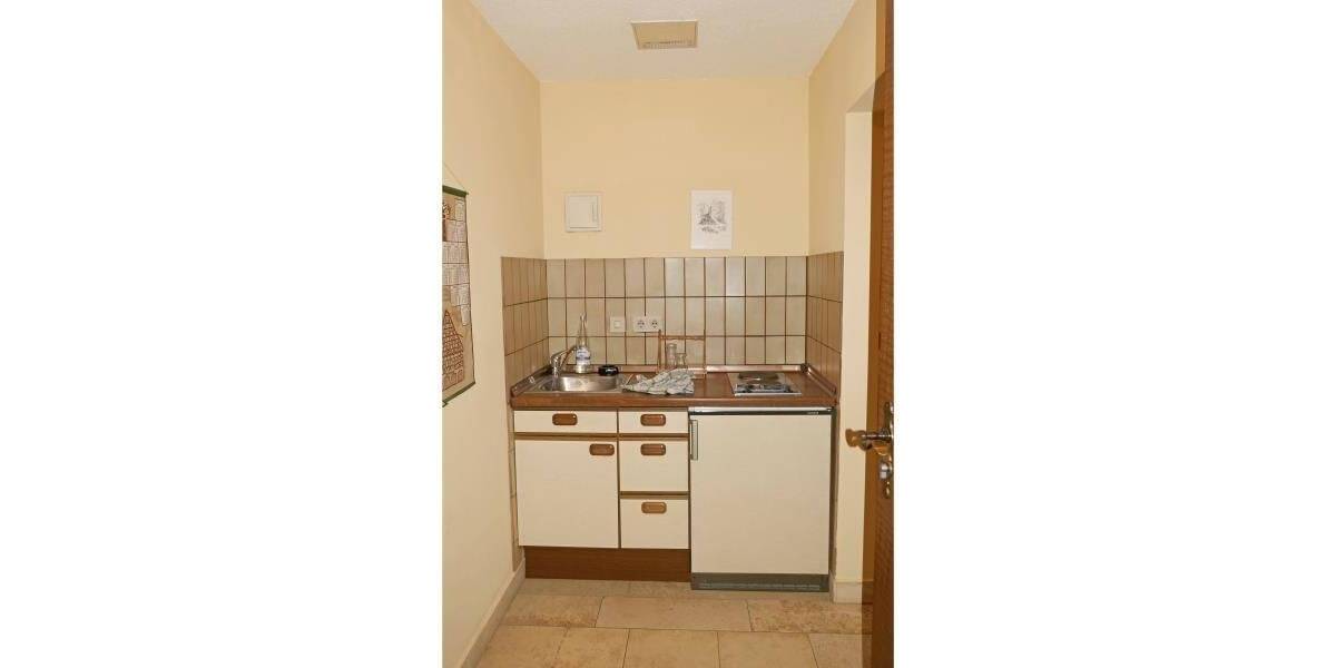 Gewerbeobjekt Schnaittach - 3 Zimmer, 100 m&sup2;, 800&euro; | Angebot:23954316