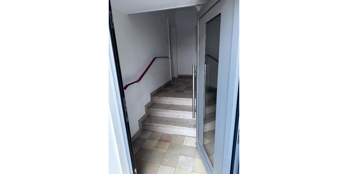 Dachgeschoßwohnung Landau in der Pfalz - 2 Zimmer, 50 m&sup2;, 550&euro; | Angebot:26689072