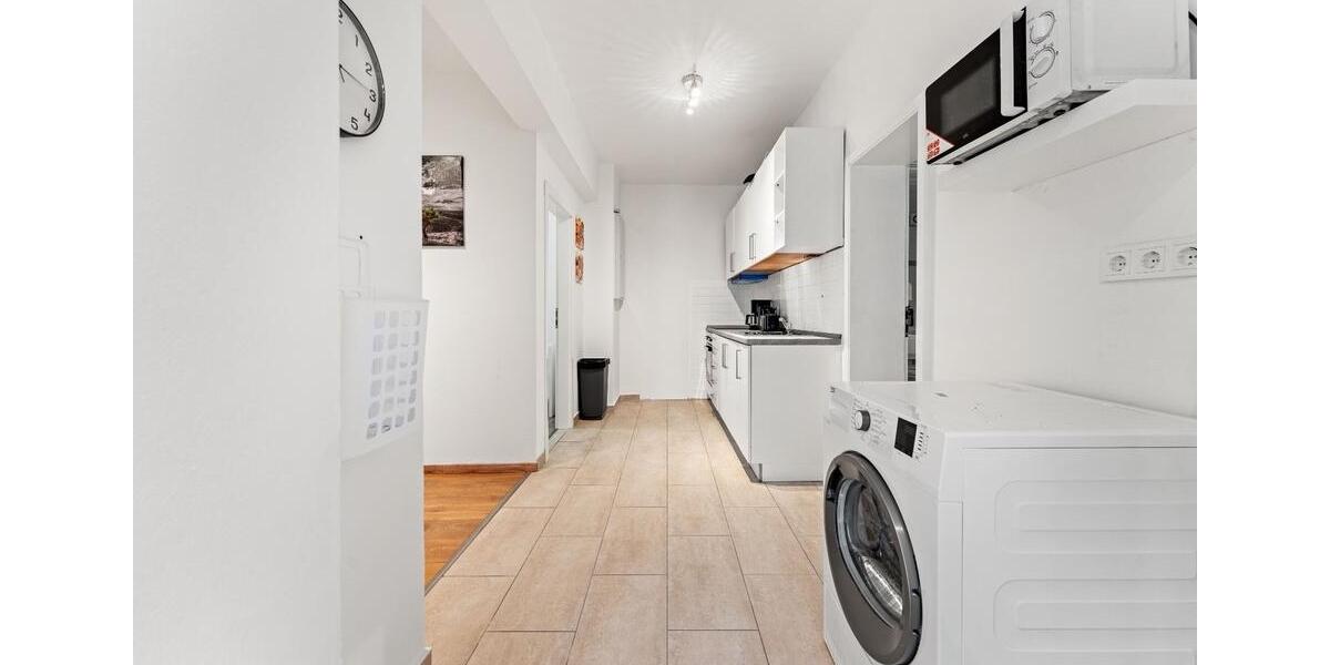 Hochparterre Falkensee - 12 Zimmer, 218 m&sup2;, 23&euro; | Angebot:26613286