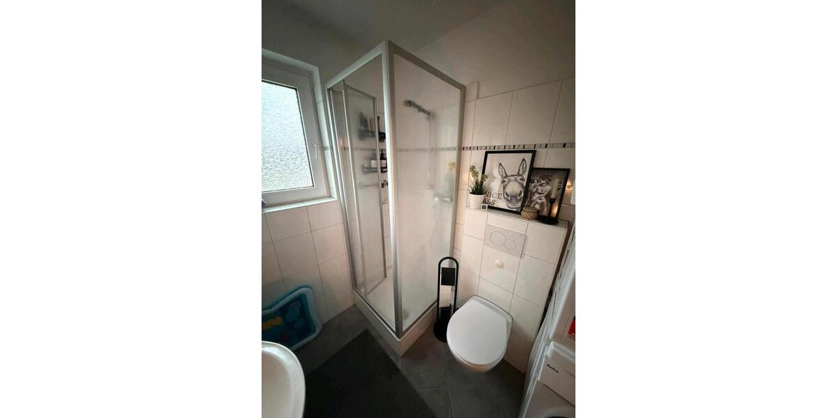 Etagenwohnung Leverkusen Bürrig - 3 Zimmer, 82 m&sup2;, 1.300&euro; | Angebot:24795132