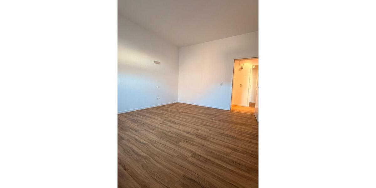 Sofort verfügbare Erdgeschosswohnung in Sulzfeld 2 zimmer