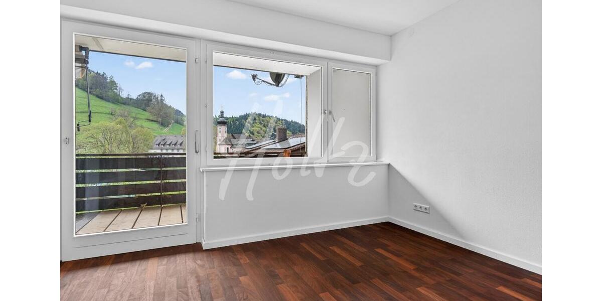 Terrassenwohnung Bollschweil - 5 Zimmer, 150 m&sup2;, 1.600&euro; | Angebot:26252293