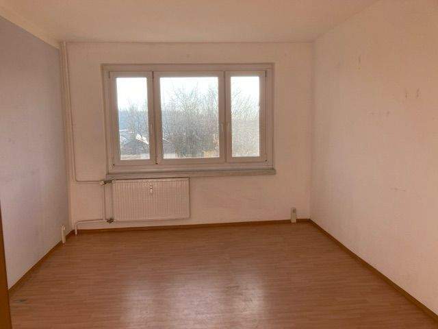 Etagenwohnung Görlitz Weinhübel - 4 Zimmer, 68 m&sup2;, 410&euro; | Angebot:24973804