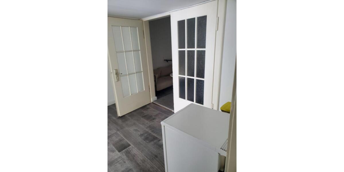 WG neu zu vergeben 22 zimmer