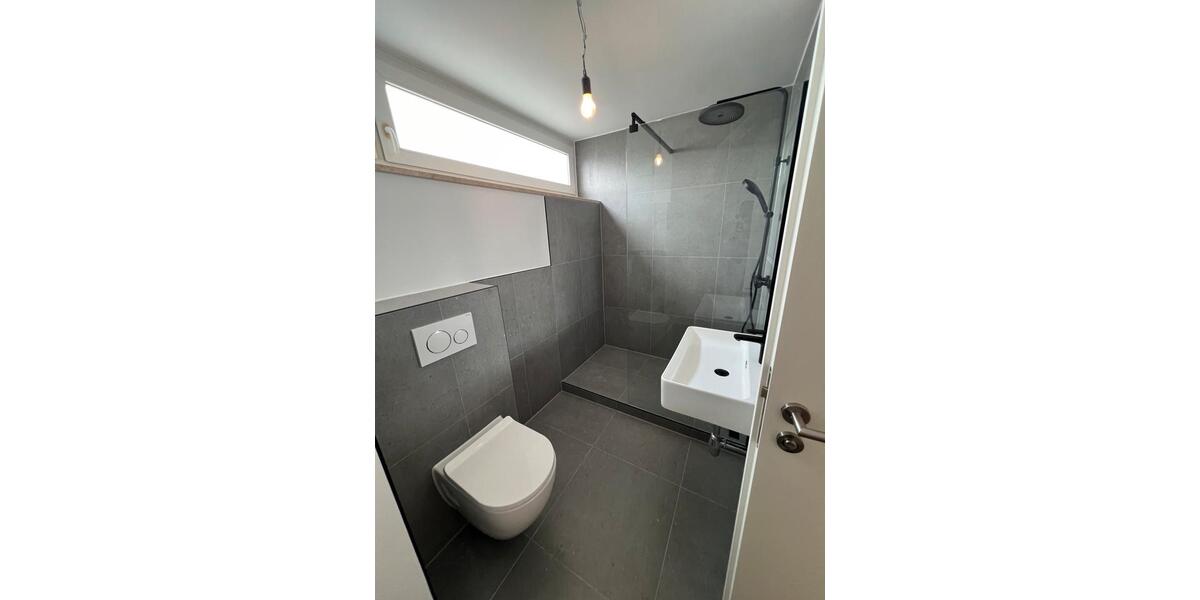 Dachgeschoßwohnung Ingolstadt Münchener Straße - 2 Zimmer, 43 m&sup2;, 920&euro; | Angebot:24842938