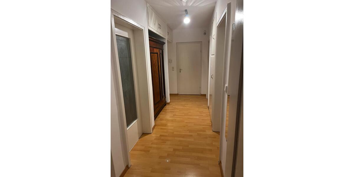 Wohnen auf Zeit Schwetzingen - 1 Zimmer, 17 m&sup2;, 400&euro; | Angebot:26257810