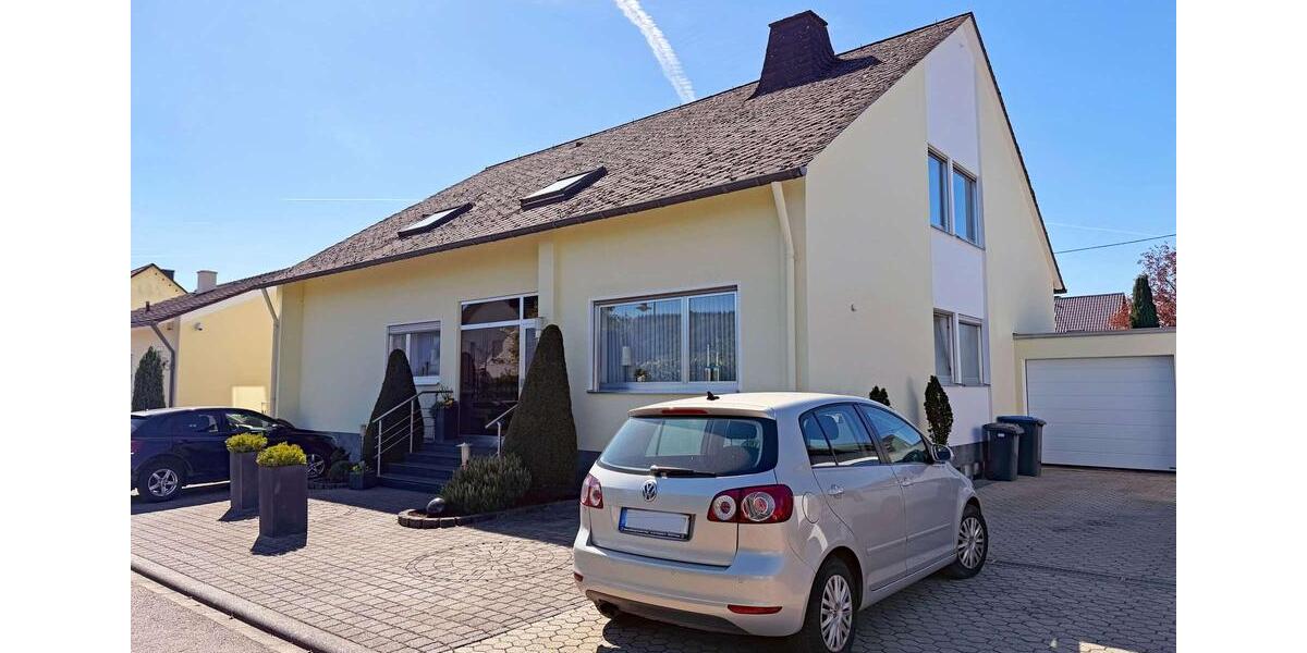 Etagenwohnung Schweich - 4 Zimmer, 100 m&sup2;, 700&euro; | Angebot:26620368